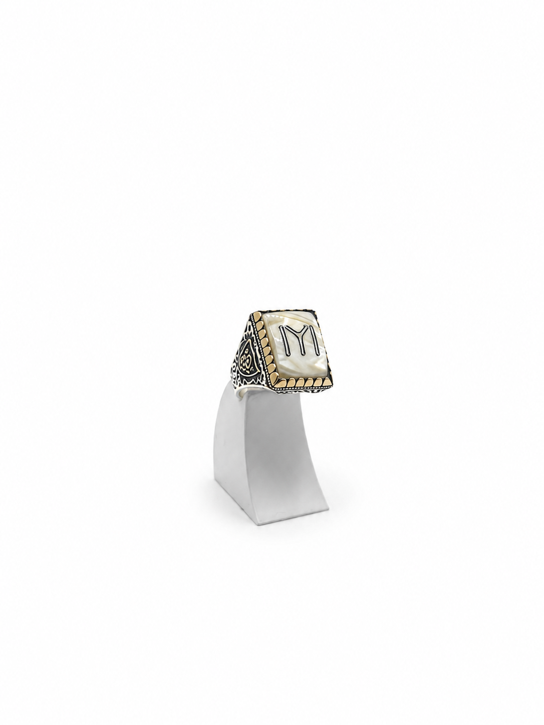 Ring IYI